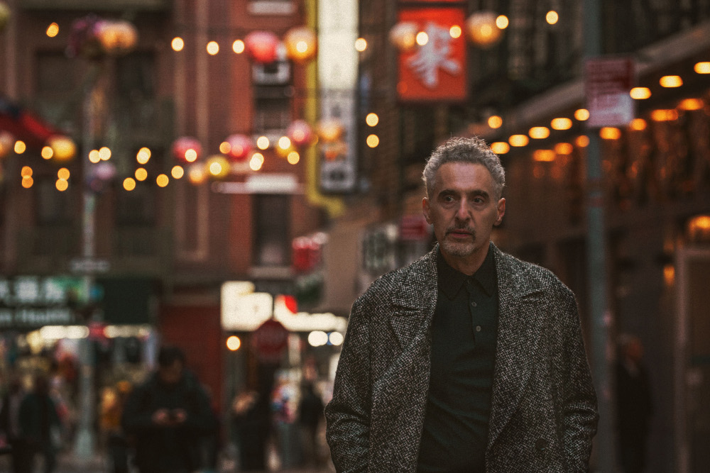 THE ONLY LIVING PICKPOCKET IN NEW YORK © MRC II Distribution Company L.P.