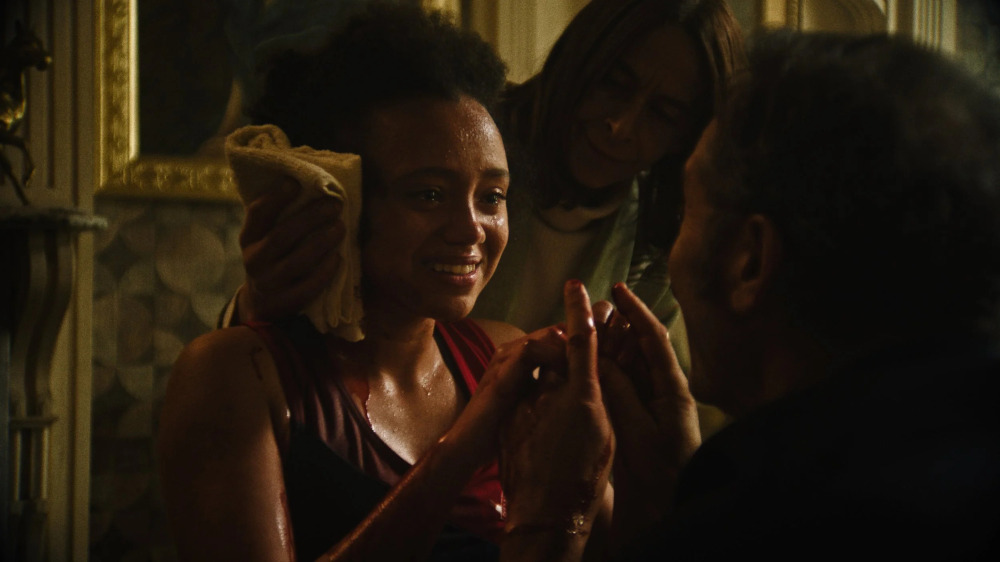 HONEY BUNCH © The Nottingham Horror Collective