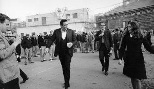 Filmszene: "Johnny Cash at Folsom Prison"